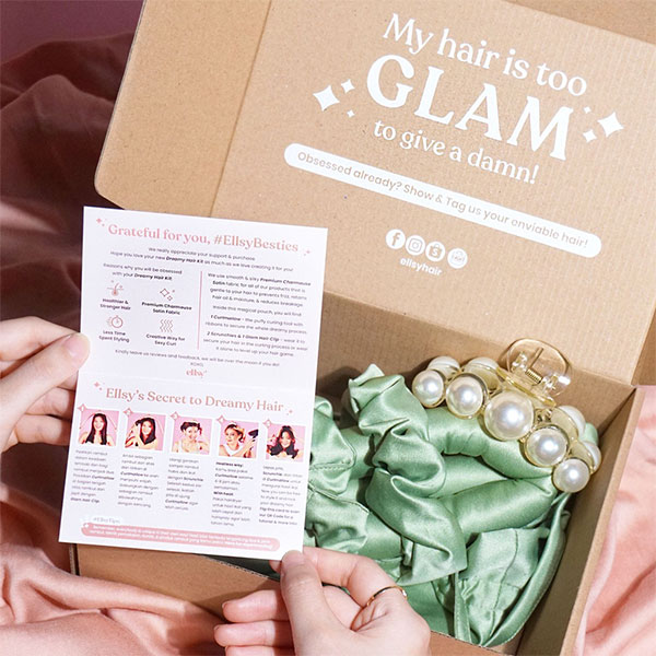 Dreamy Hair Kit in Mint to Be (Heatless Satin Hair Curls) - Image 4